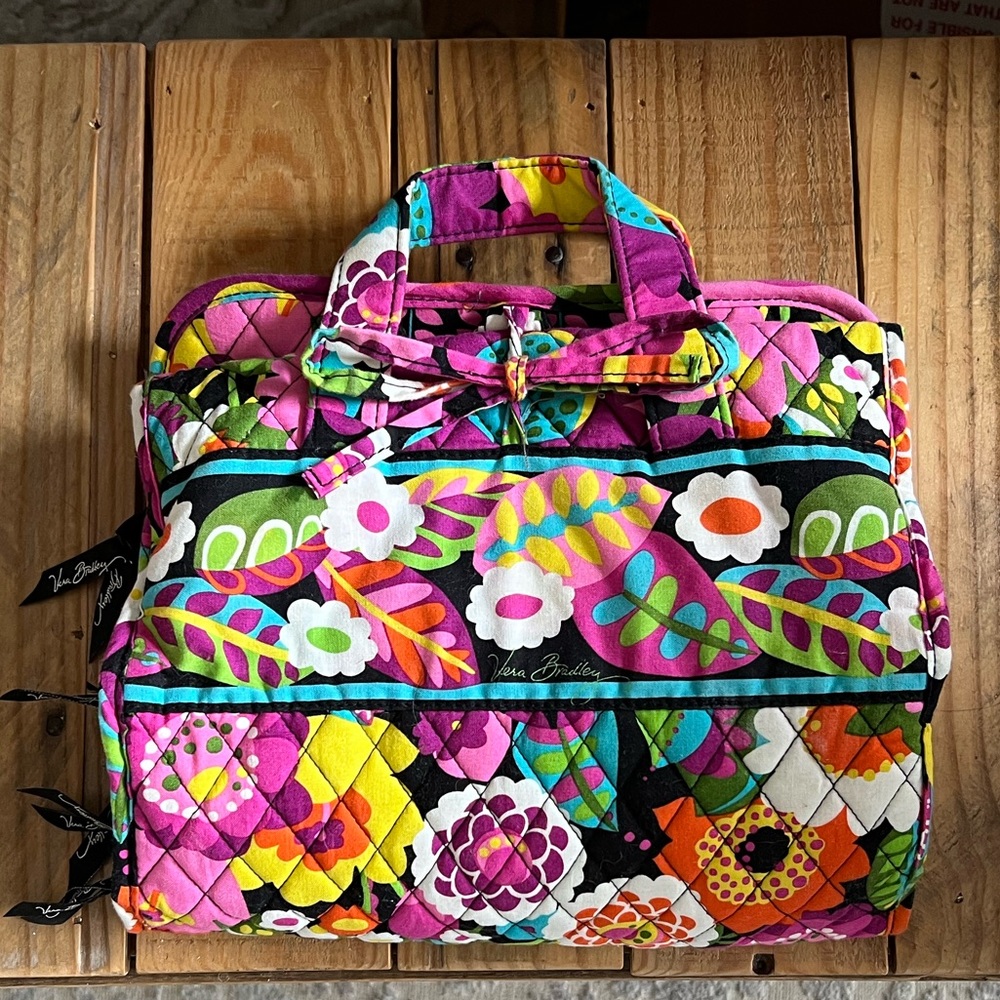 Vera Bradley Hanging Travel Organizer